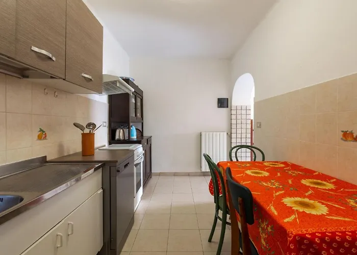Appartement Margherita By Interhome Mortola Inferiore